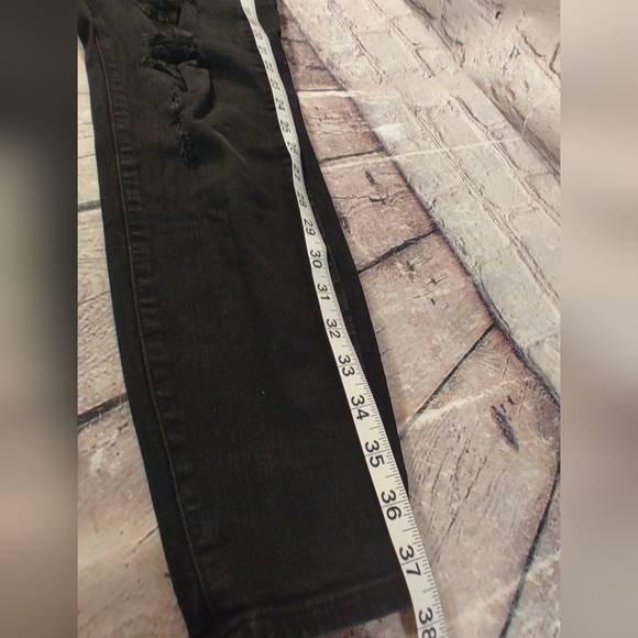 Torrid Sky High Skinny Premium Destroyed Black Jeans 14R - Picture 11 of 14